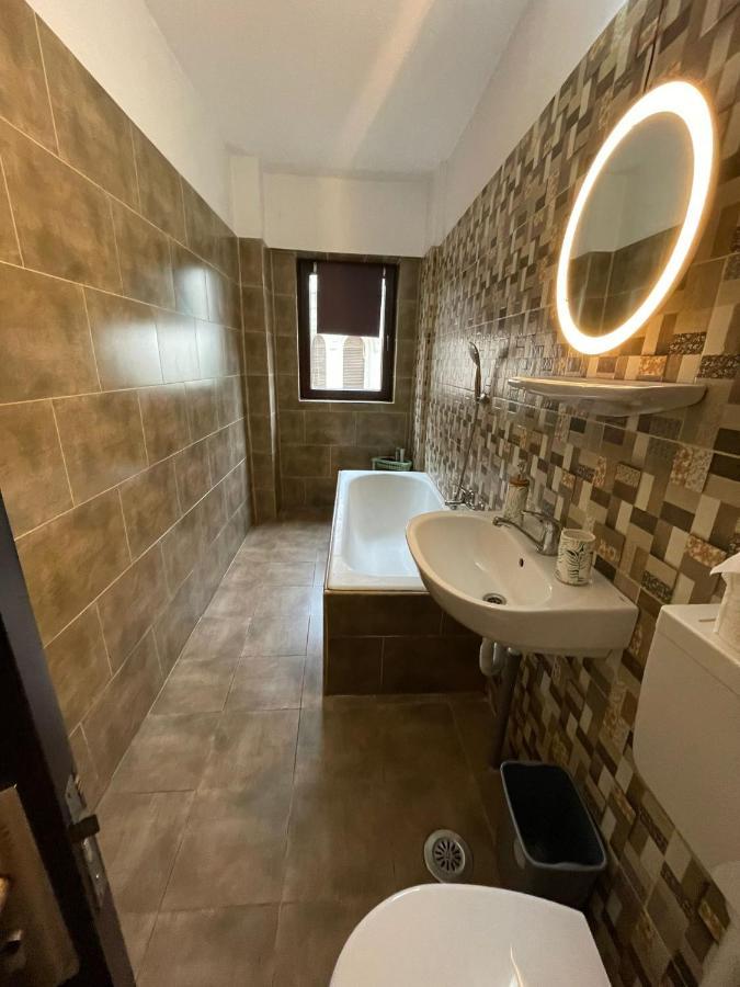 Apartament Old Center Bucuresti Apartment Luaran gambar
